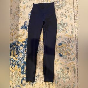 Lululemon True Navy Wunder Train High-Rise Leggings 25” size: 0